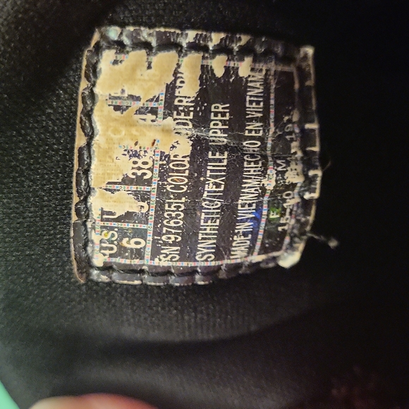 LAST CHANCE!!! Skechers Boys size 6, red & black Skechflex 3.0. Used. - Picture 4 of 5